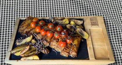 Rib Platter