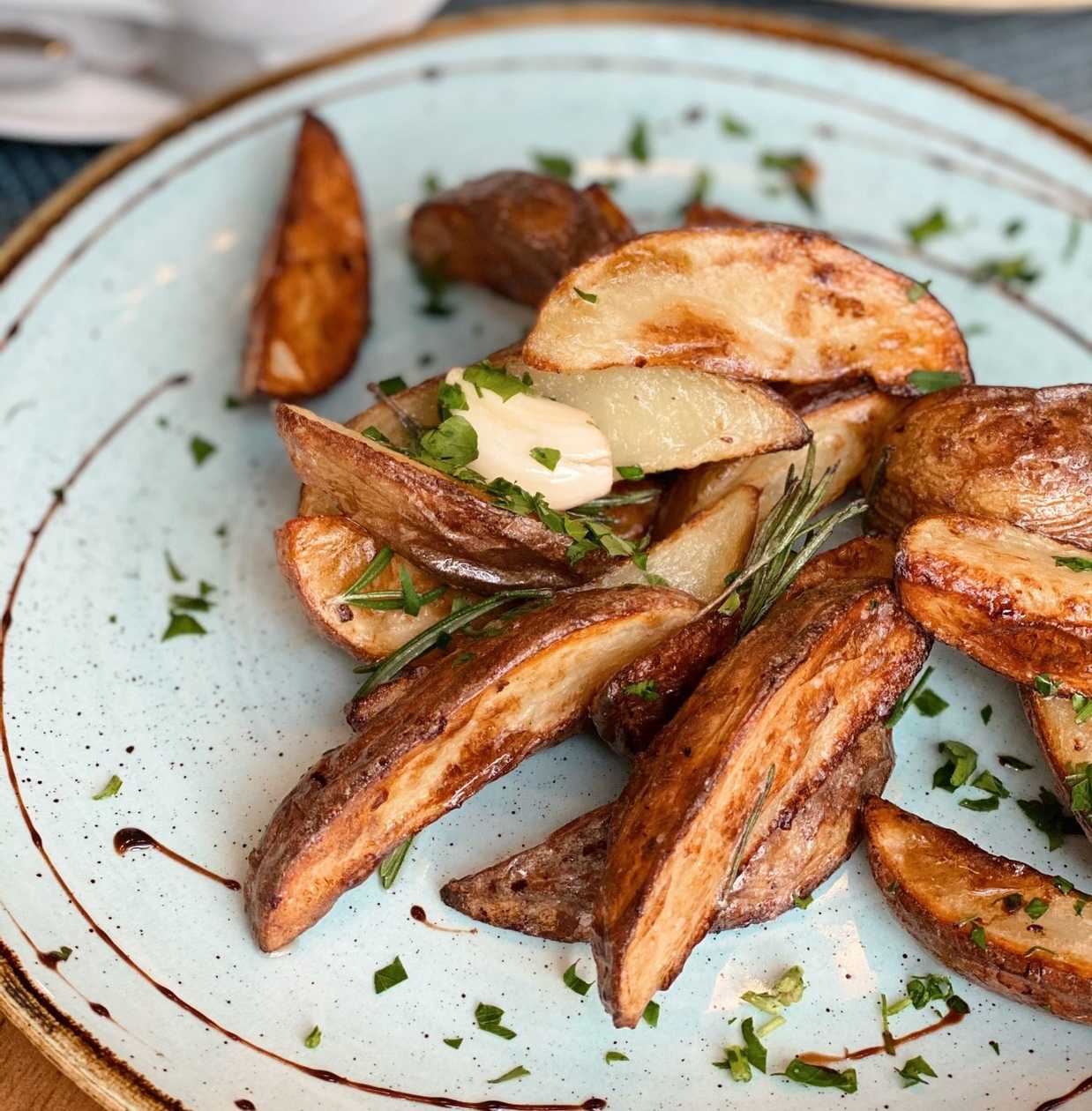 Картопля смажена з розмарином