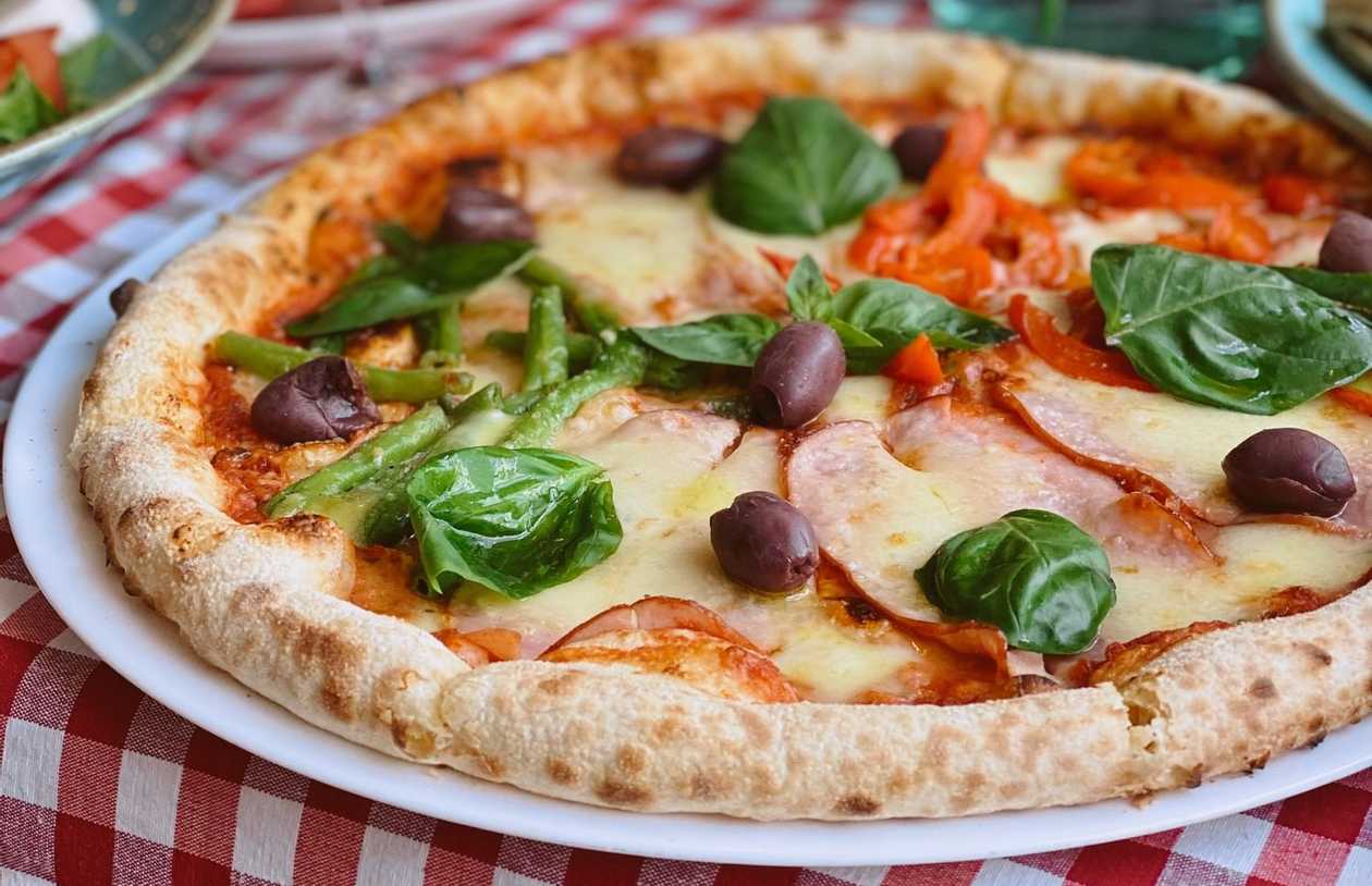 Піца Чотири сезони