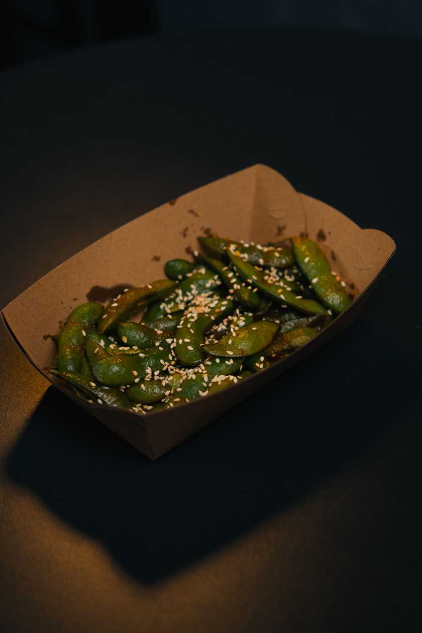 Боби едамаме