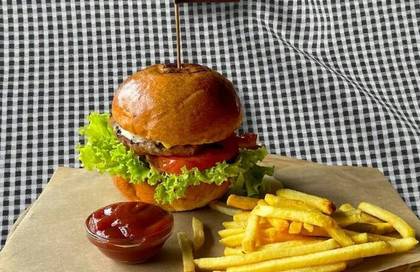 Double Trouble Beef Burger