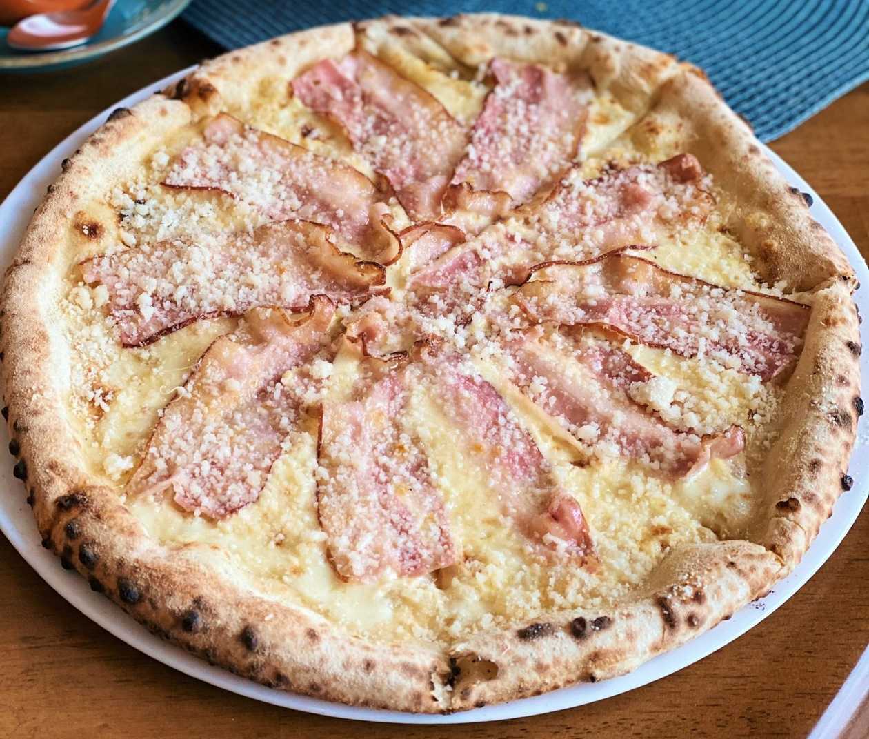 Пiца Карбонара