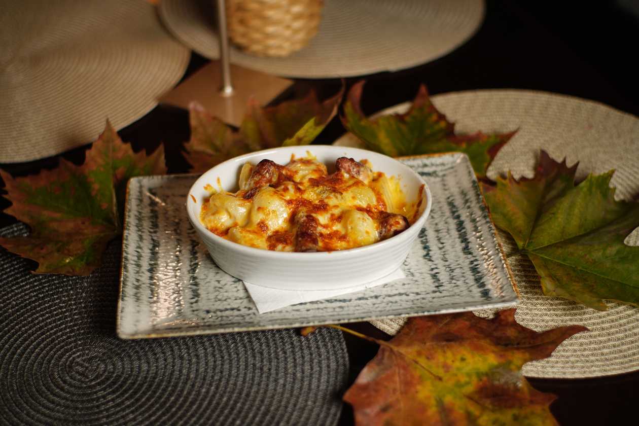Sausages in Clay Pot