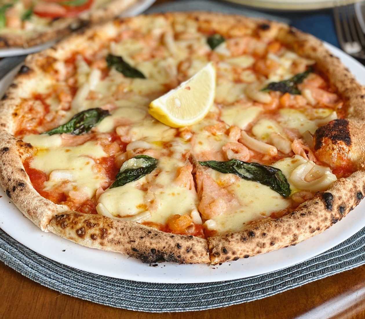 Пiца Морська