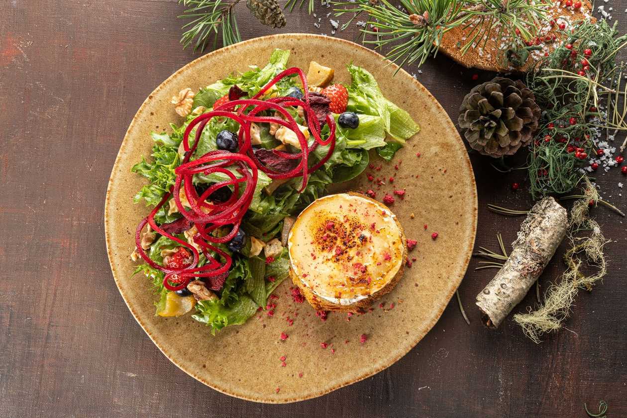 Kitsejuustusalat