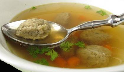 0.4l Beef Broth with Liver Dumplings and Root Vegetables (1,3,7) separately