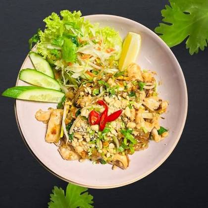 Pad thai z kurczakiem