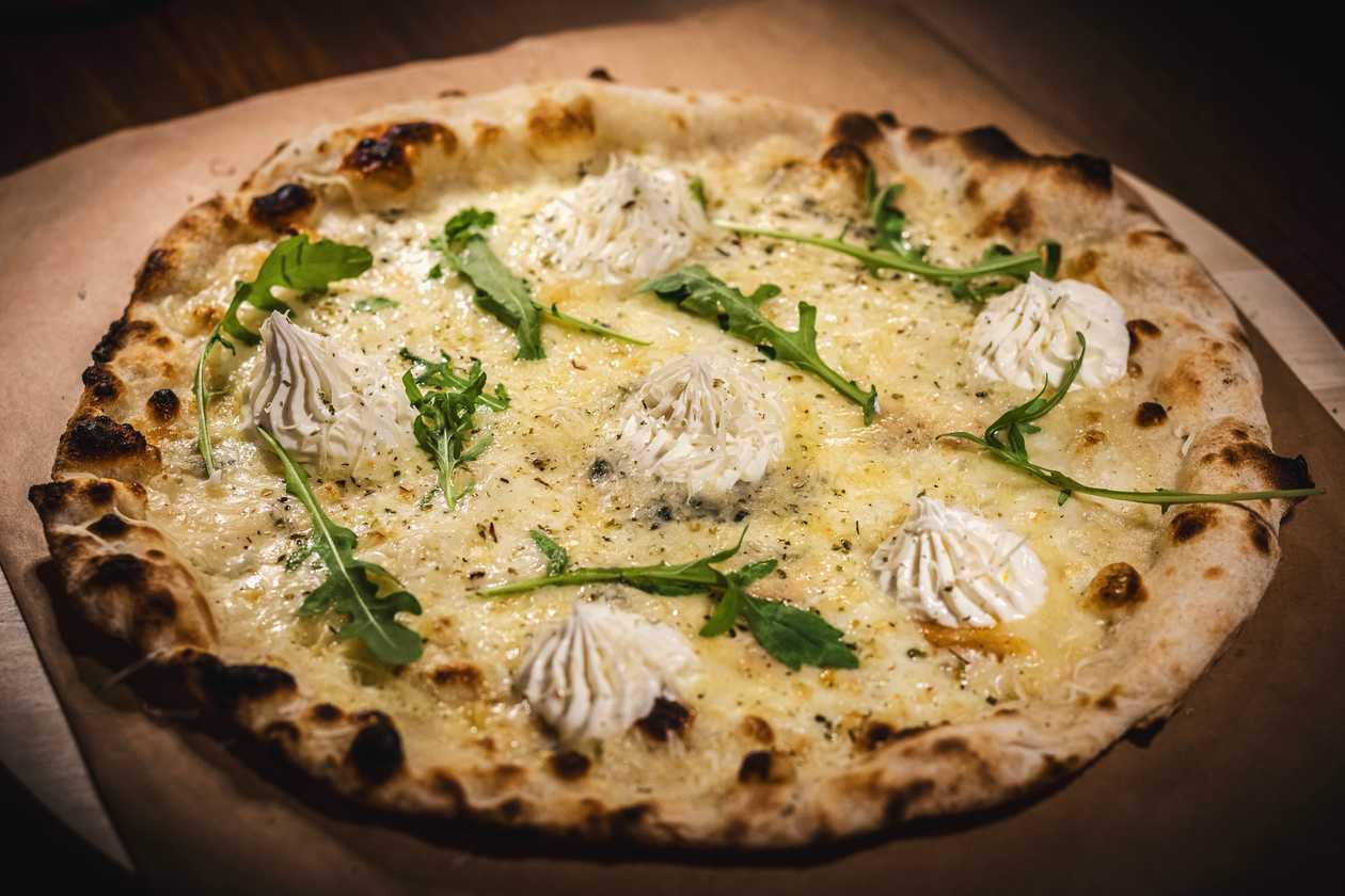 Quattro Formaggi Pizza