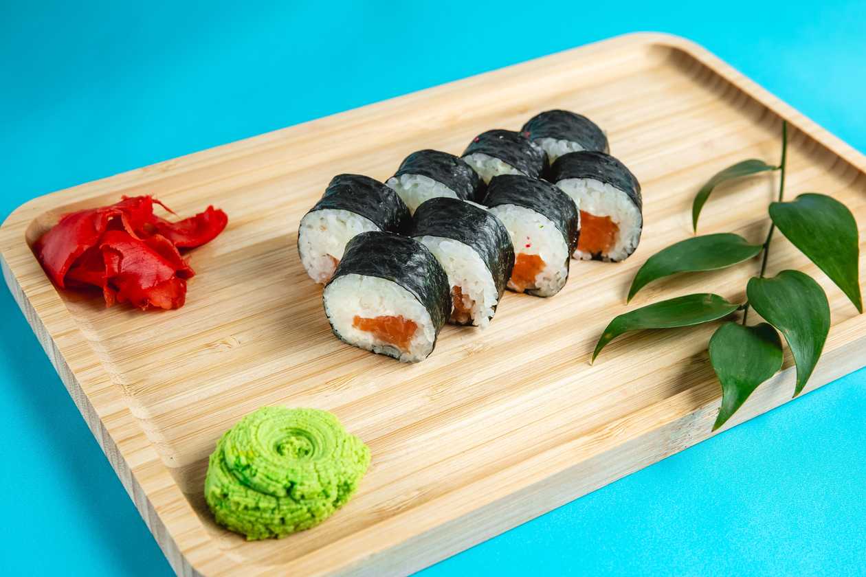 Salmon Maki