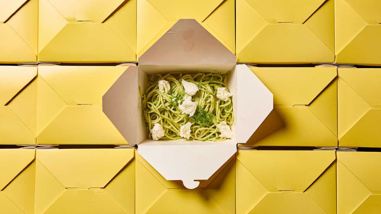 Σπαγγέτι με Πέστο Βασιλικού