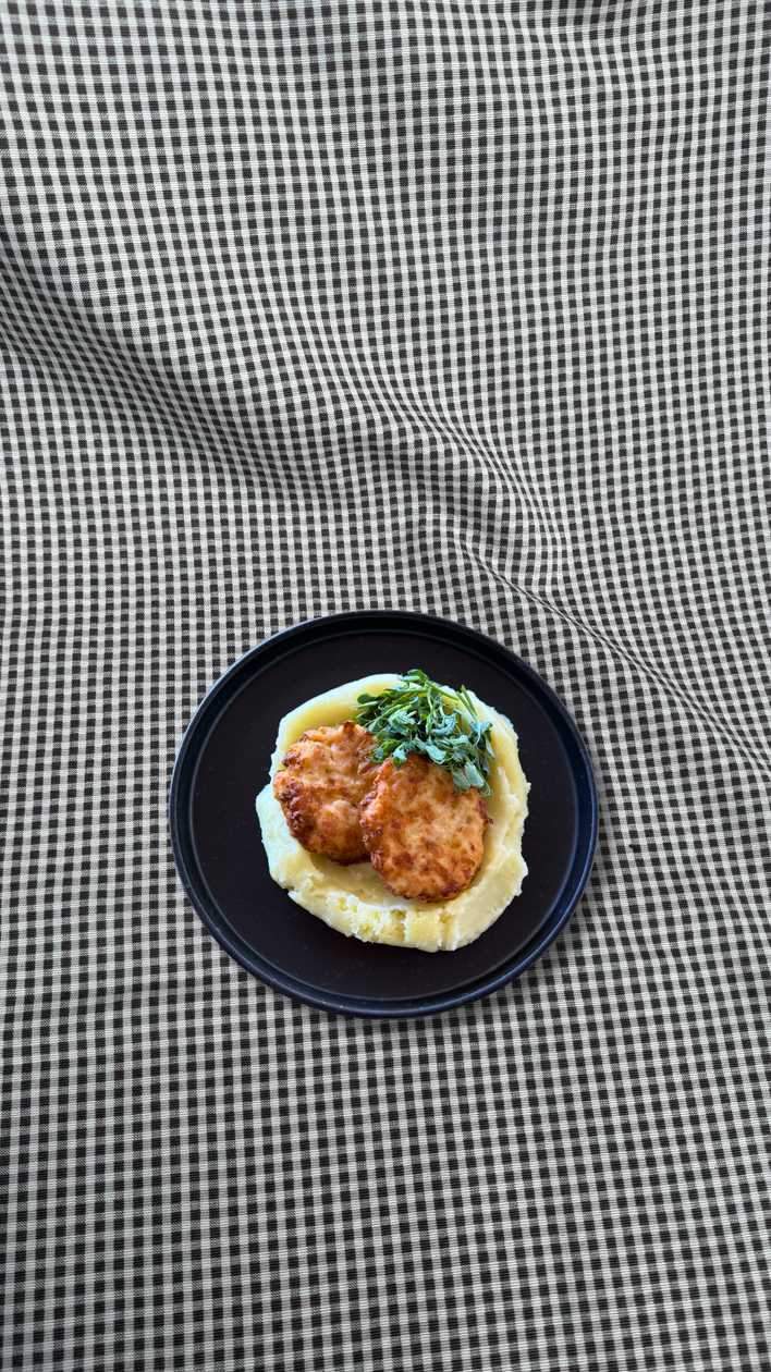 Cutlets with mashed potatoes