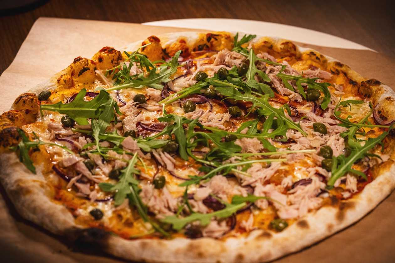 Tuna Pizza