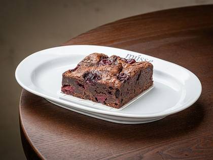 Брауні з вишнею