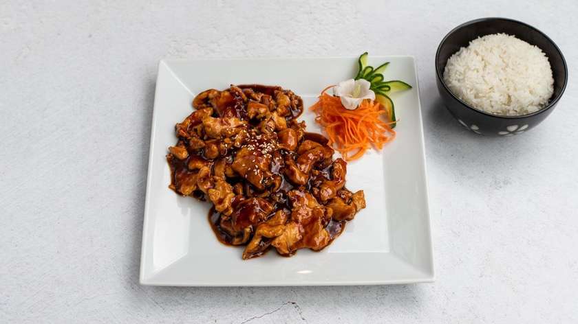 174. Chicken in Batter with Peking Sauce and Optional Side Dish