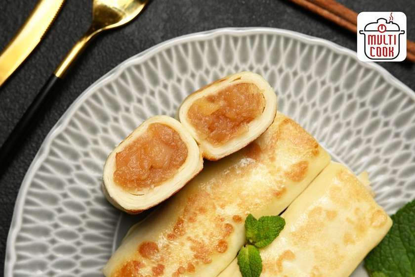 Naleśniki z karmelizowanym jabłkiem - 3 szt. (na gorąco)