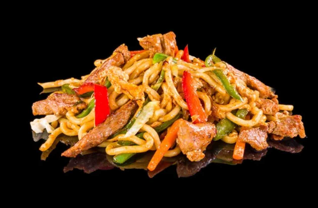 Opekané Udon s Krevetami