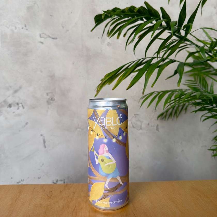 Сидр напівсухий YABLO Smoky Pear 0,33 л.