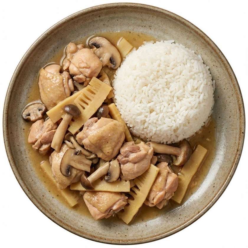 M7.Kuře s bambusem, houbami a rýží