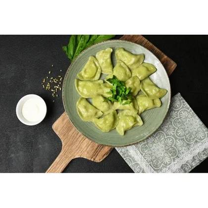 Pierogi z szpinakiem i serem - 10 szt. (na gorąco)