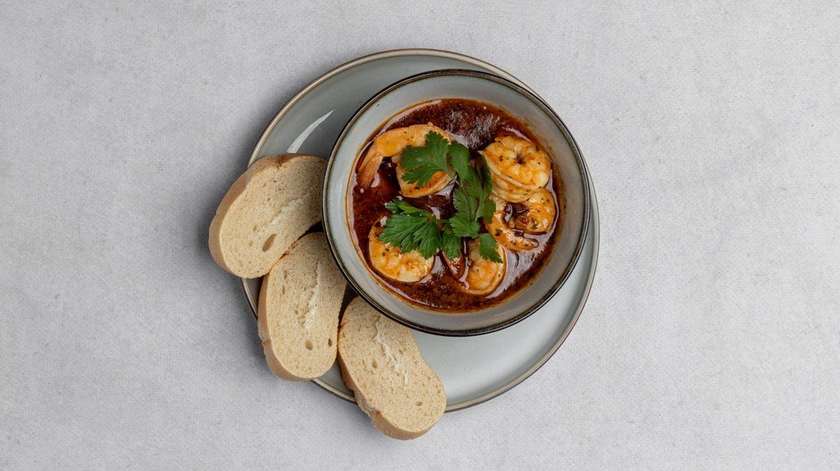 161. Stir-fried Shrimp with Sauce and Optional Side Dish