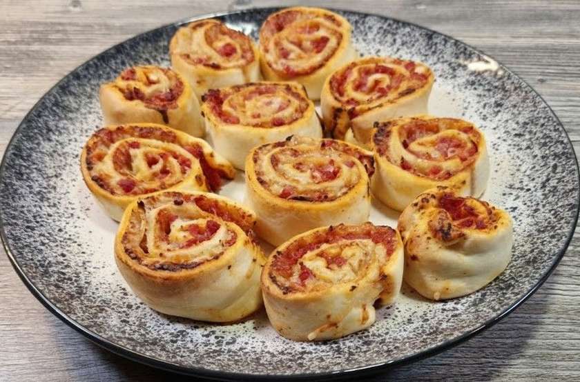 Sweet Cheese and Raisin Pie