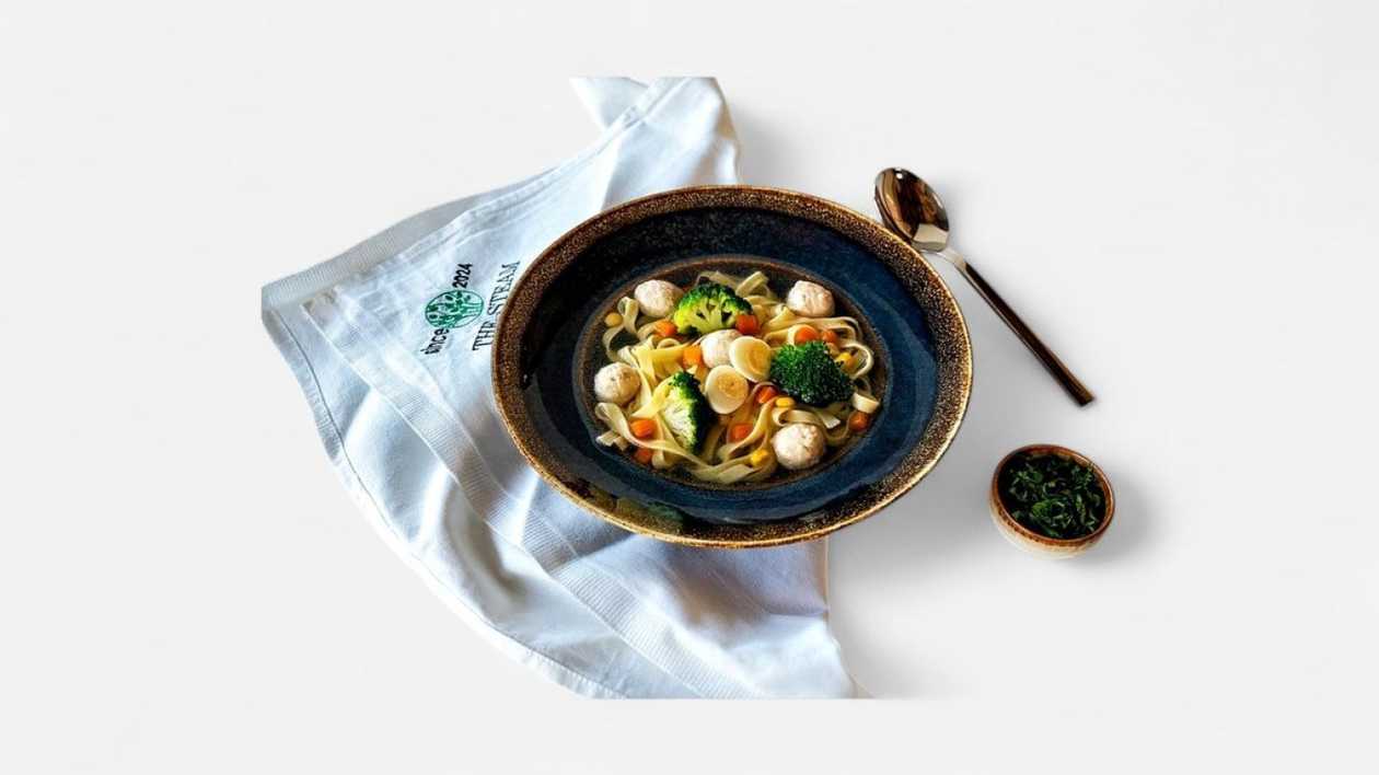 CHICKEN MEAT BALL SOUP