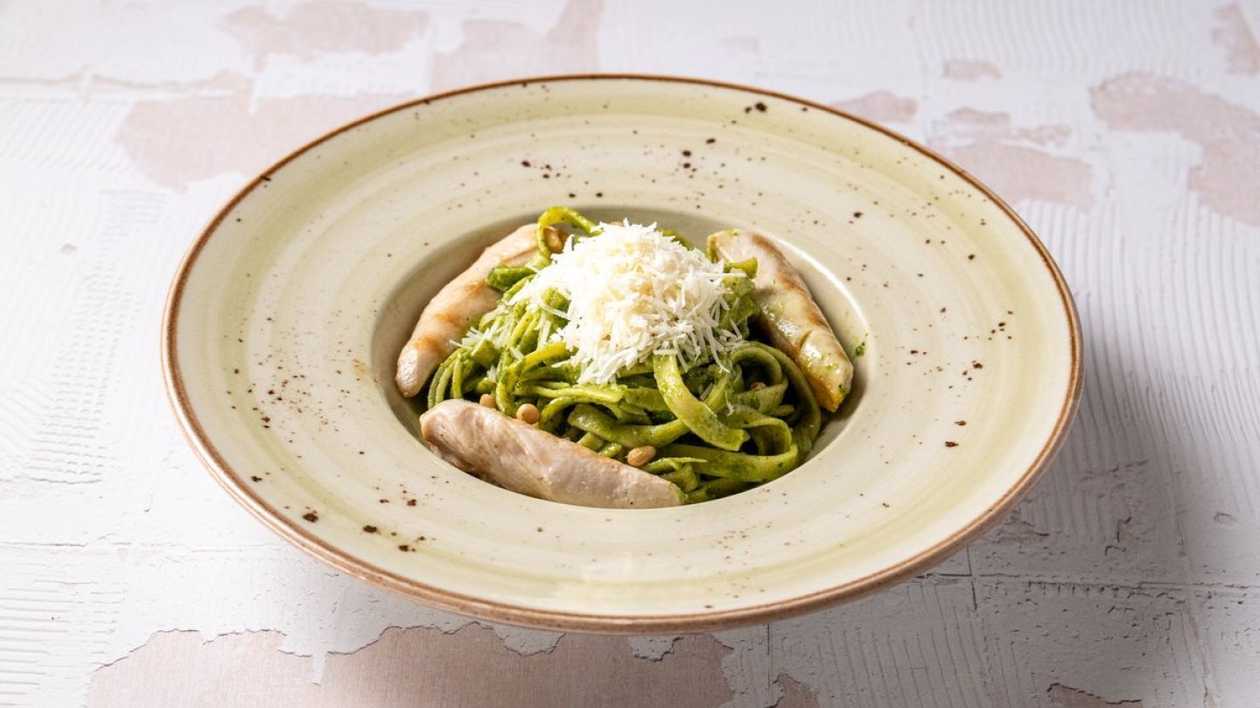 Grilled Chicken Pesto Pasta