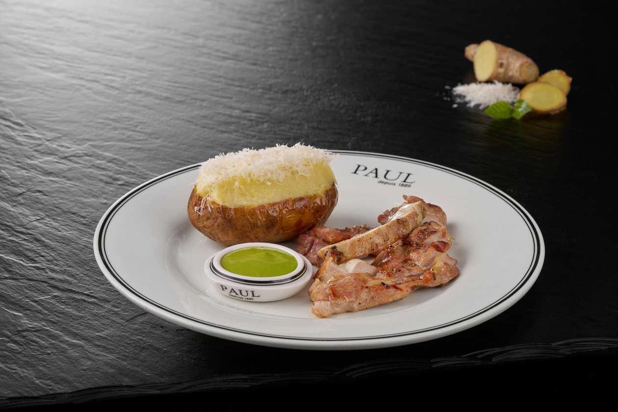 Boneless Chicken with Mashed Potato Gratin