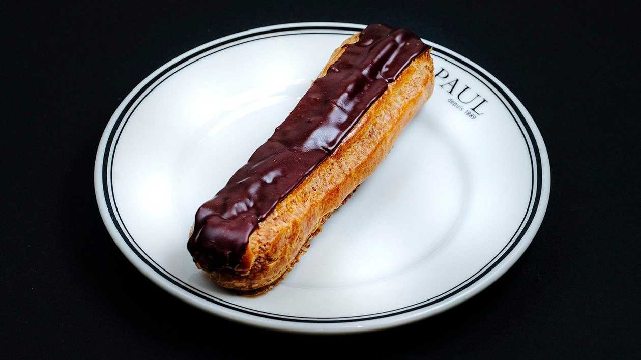 Chocolate Eclair