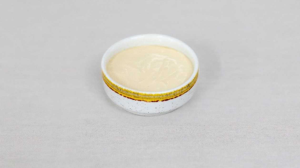 Nut and Sesame Sauce