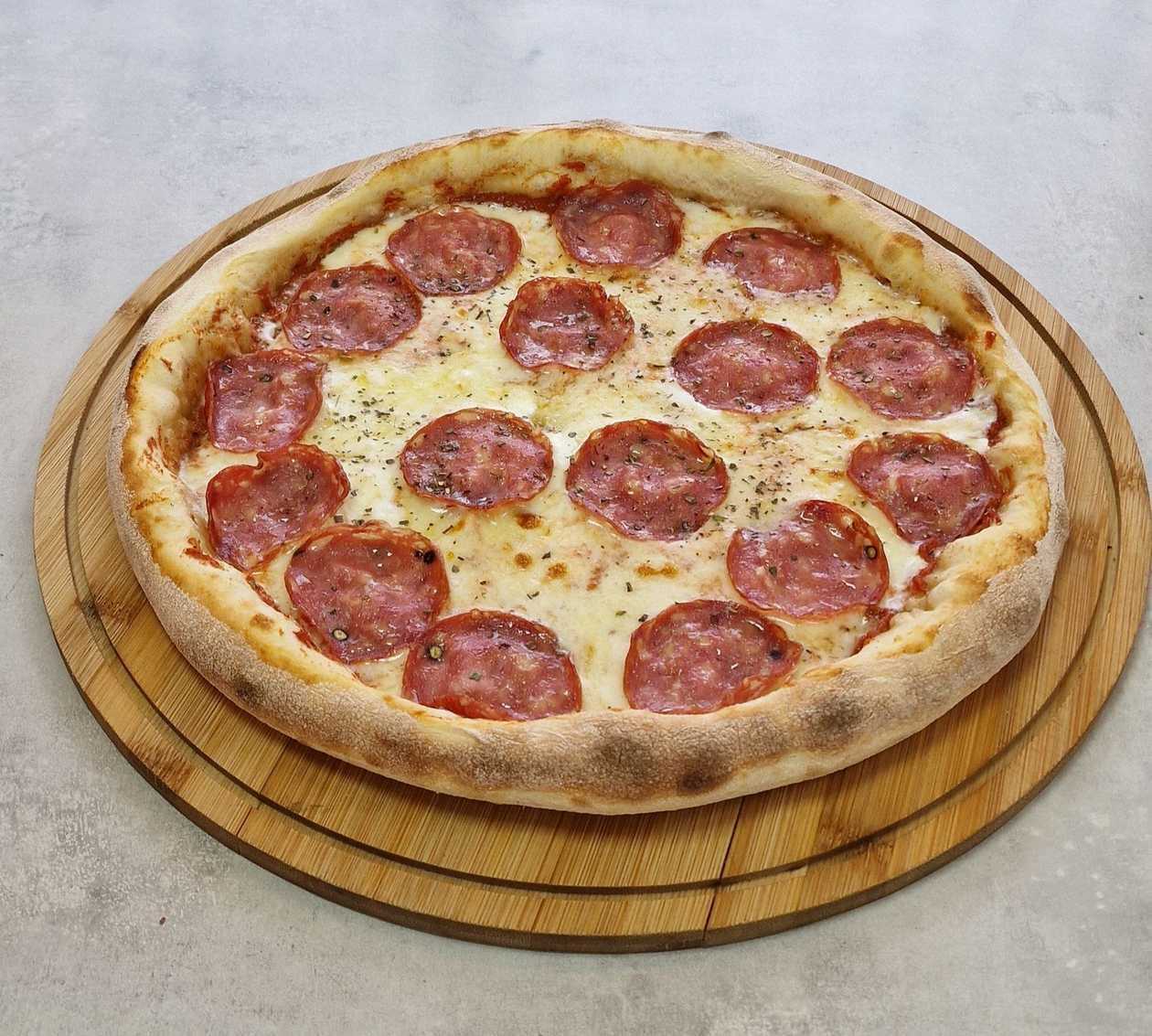 Pepperoni Napoli (8 Slices)