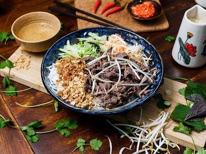 no.10 Bún Bò Nam Bộ