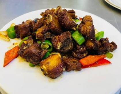 GARLIC PORK RIBS (200g)