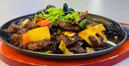 PORK ON A HOT PLATE (350g)