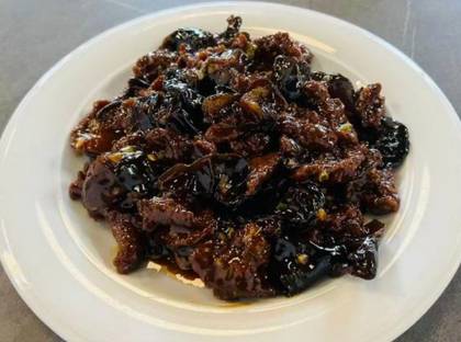 PORK WITH WOOD EAR MUSHROOMS (350g)