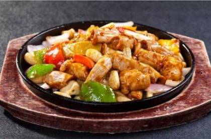 CHICKEN ON A HOT PLATE (350g)