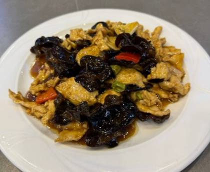 CHICKEN WITH WOOD EAR MUSHROOMS (350g)