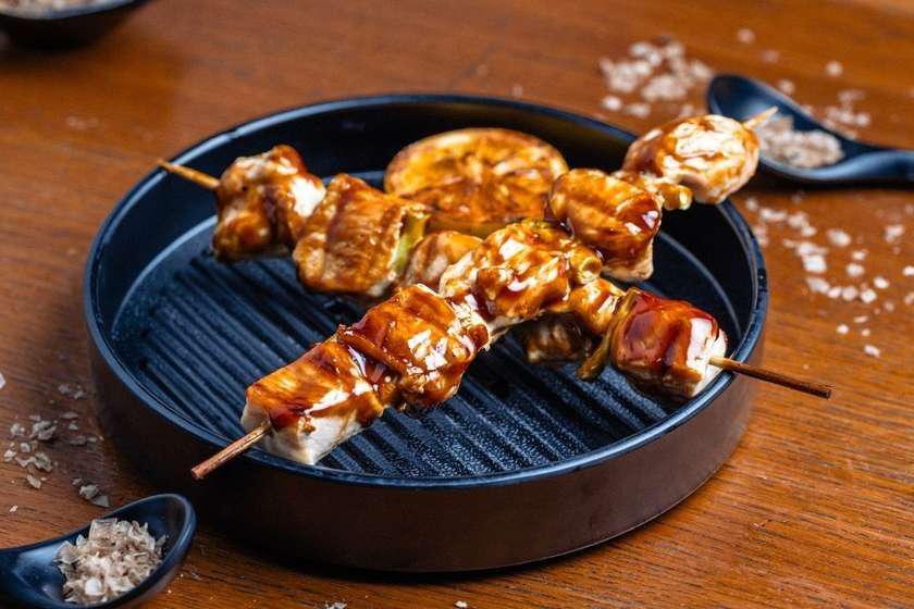 Frigărui de pui teriyaki