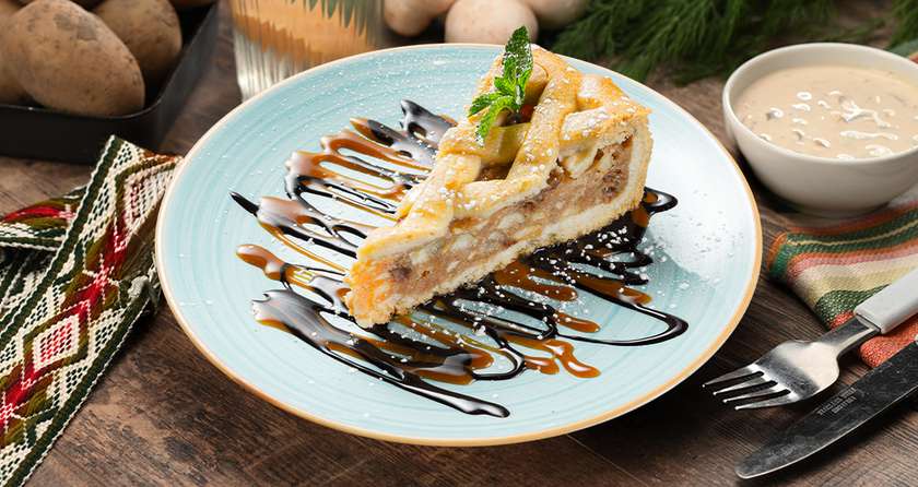 "Anukėlės" apple pie