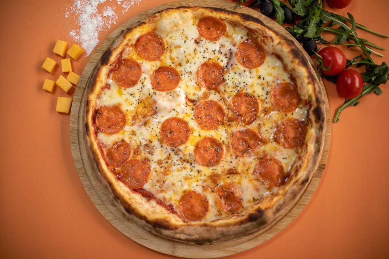 Pepperoni (8 Slices)