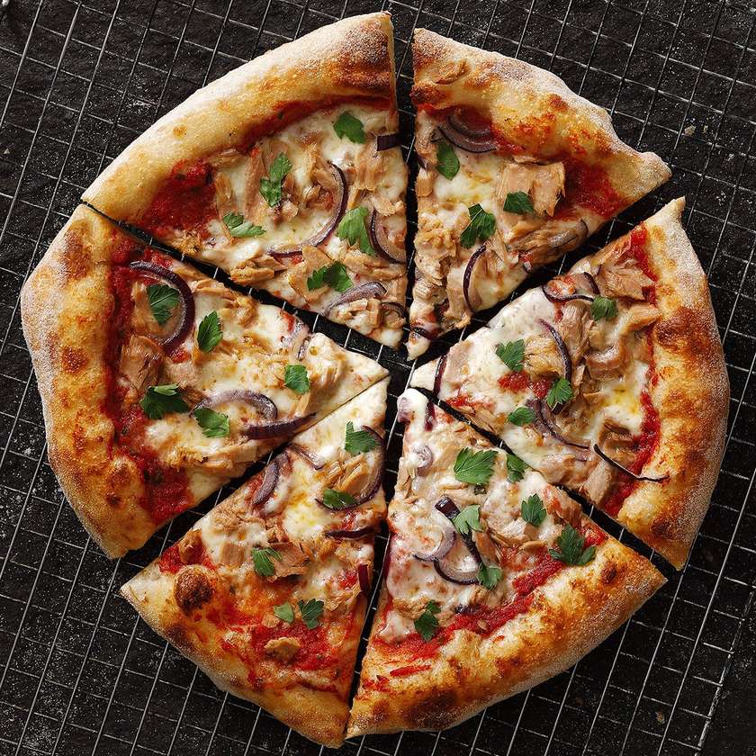 Pizza Tonno