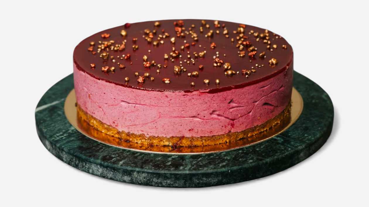 Õhuline mustsõstrakook kardemoniga