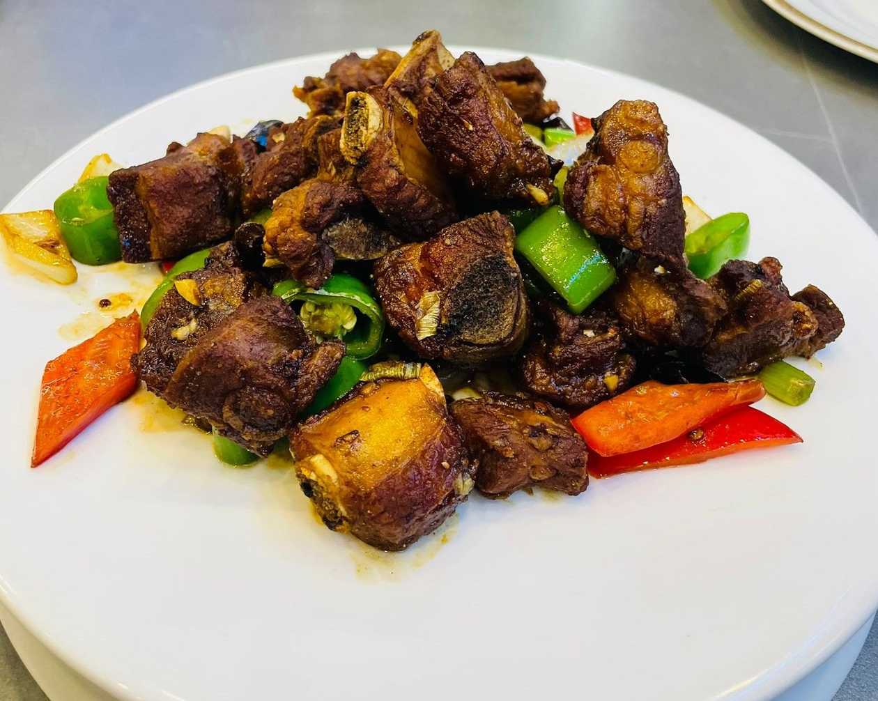 SPICY PORK FEET (400g)