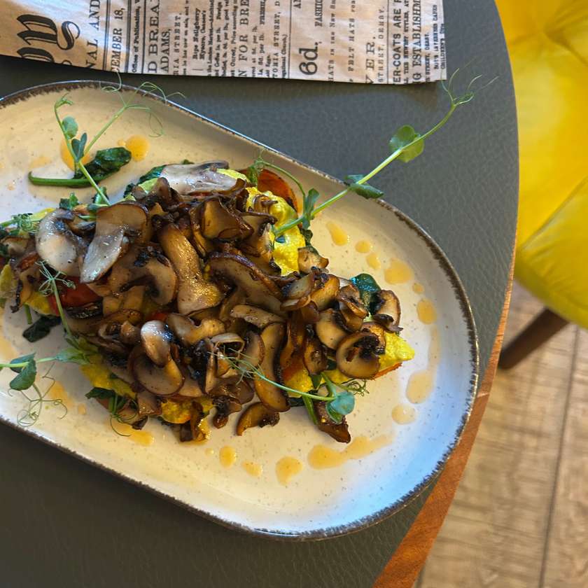 Avocado “egg” & Veggie stack - served with sweet potato