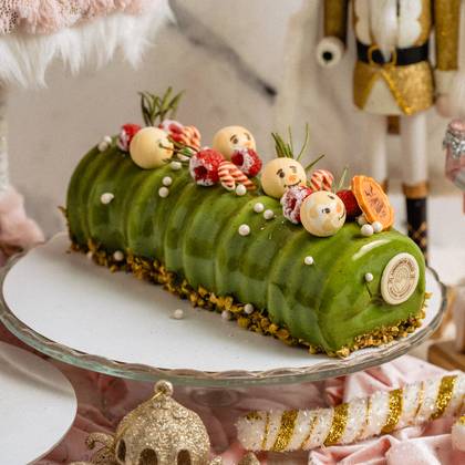 Tort Buturuga-Regal cu fistic