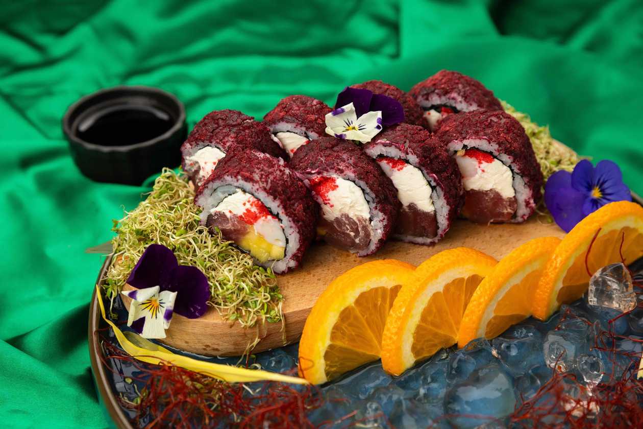 Premium Night Ruby Roll