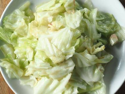 Romanian stewed cabbage