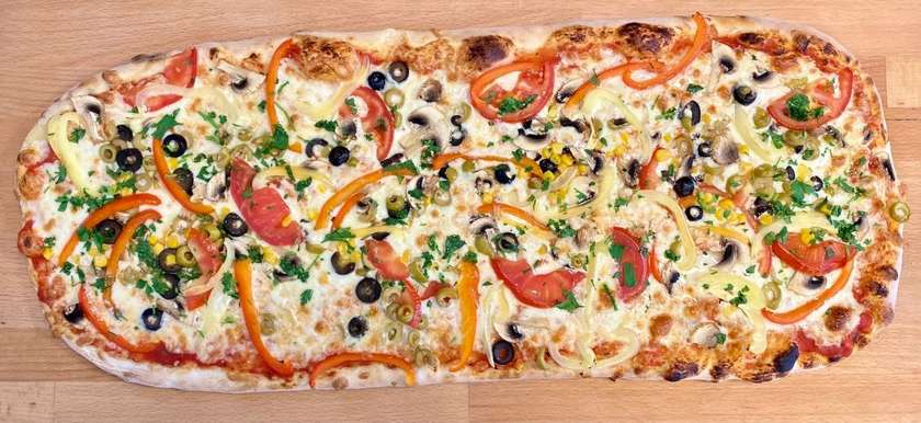 Pizza Vegetariană la Metru