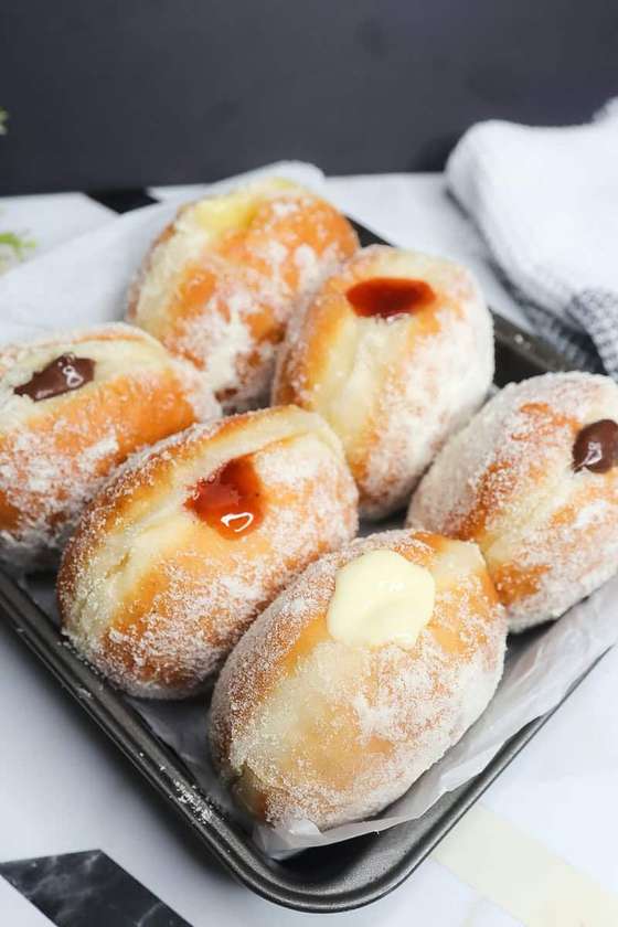 Milky Doughnut