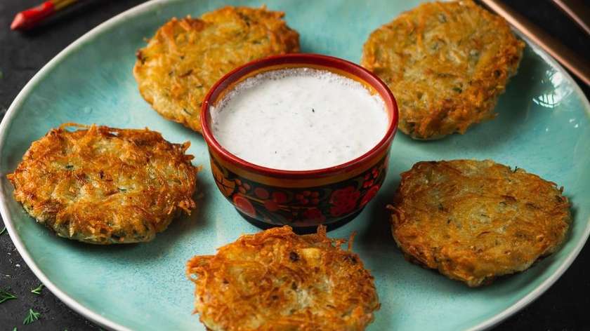 Potato chips + signature sauce